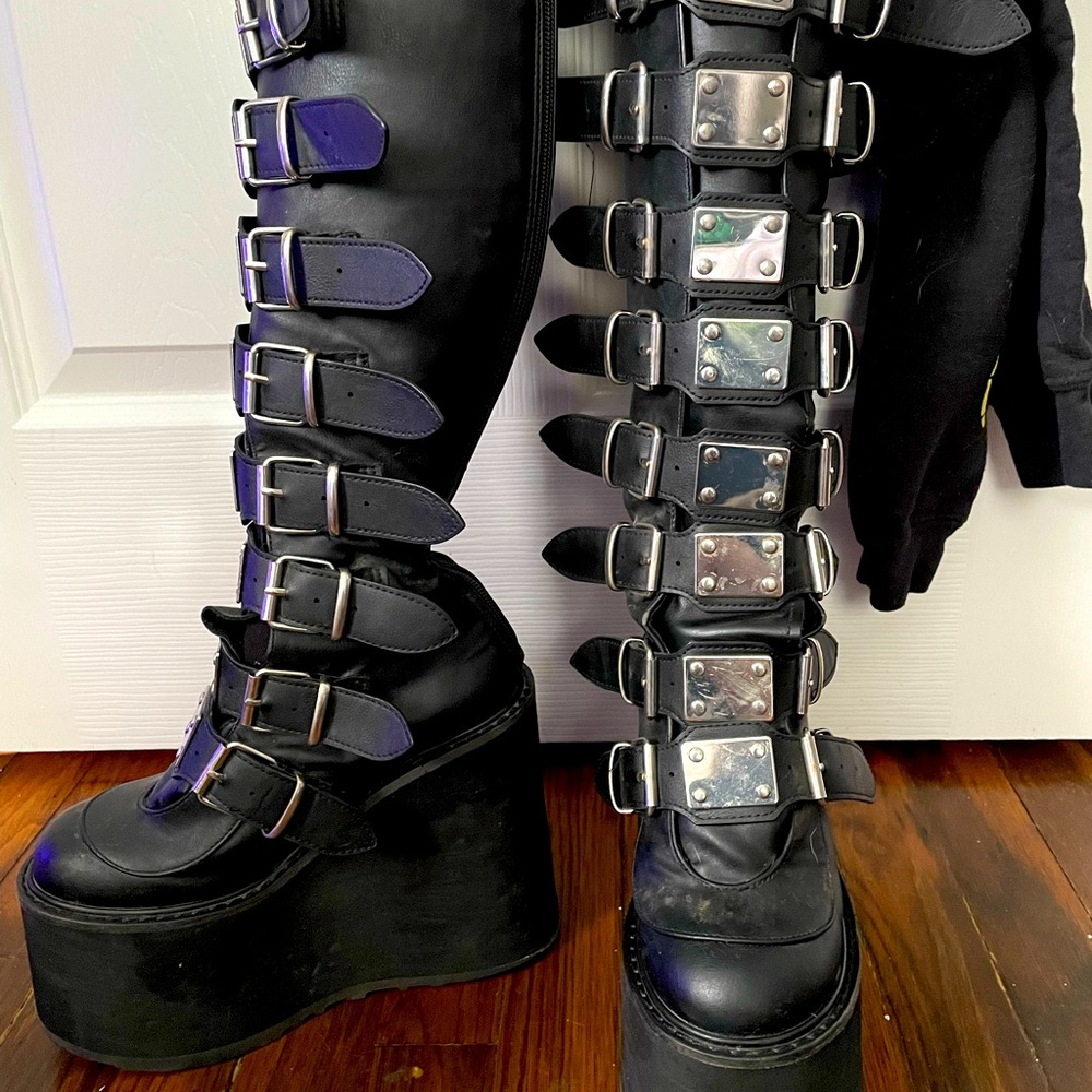 Demonia Swing-815 Authentic Alternative Combat Boot Alt Fashion